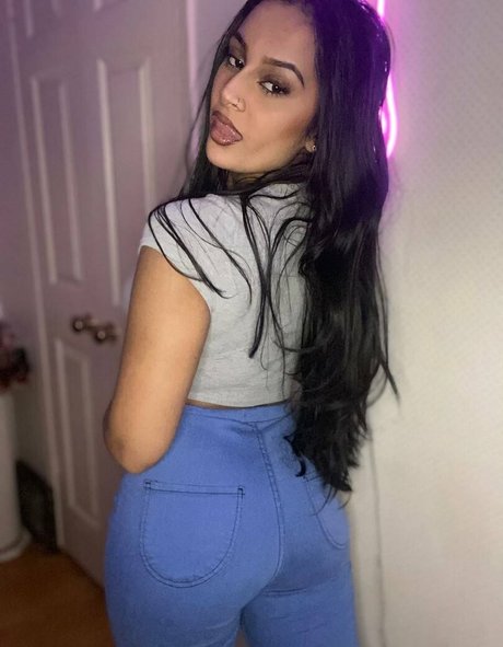 lesbian feet onlyfans free naked photos