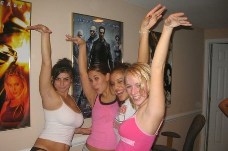 Amanda Wenk model pretty archive