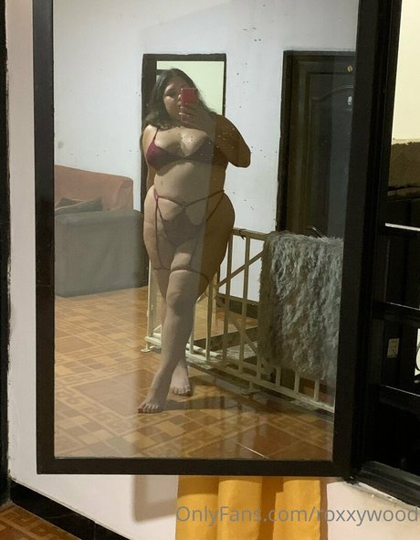 roxxywood star nudes gallery