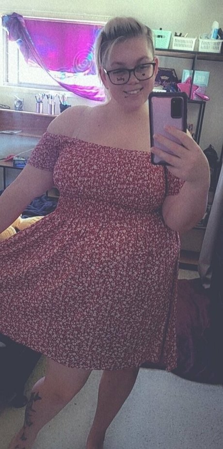 ariajinxfree model adult pics