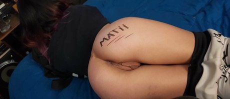 almendrapockett high quality actress picture