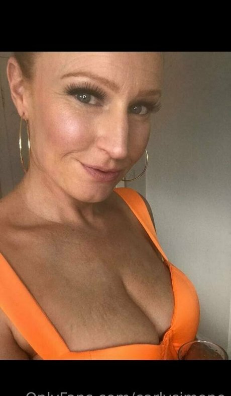 carlysimone star free images