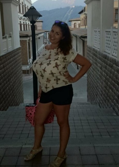 Natalia B top model img