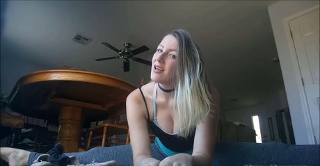 gloryhole wife onlyfans hot sex picture