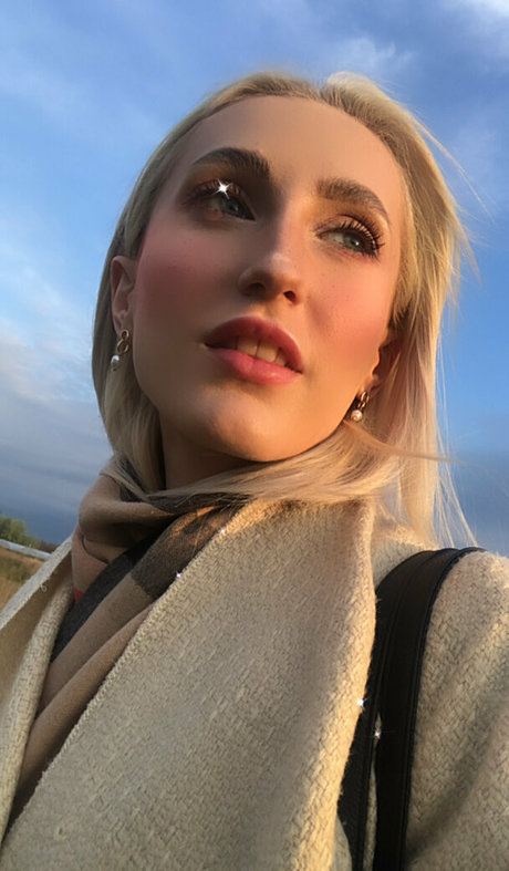 littleponnypink hot model pics