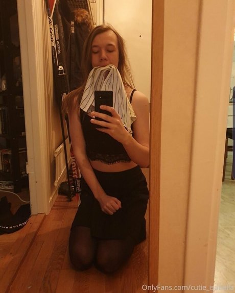 cutie isabella nude star gallery