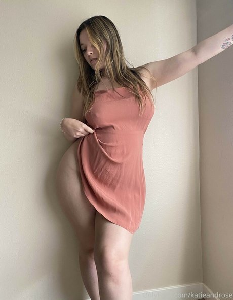 skinny model onlyfans naked img