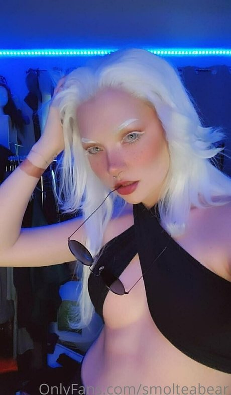 miravesani nude pornstar images