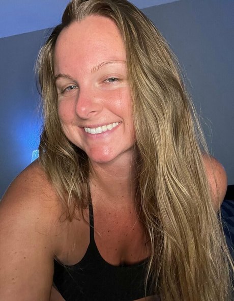 blonde trans onlyfans beautiful naked galleries