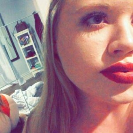 busty mom onlyfans hot nude images