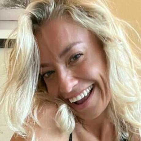 blowjob brunette onlyfans hot xxx pics