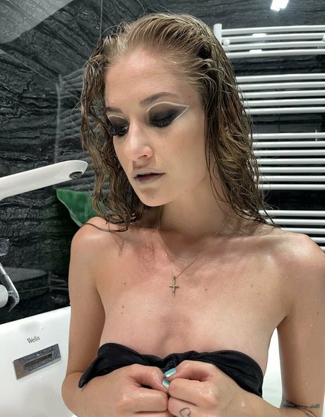 beautiful face onlyfans best img