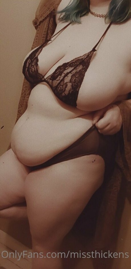 missthickens adult model photo