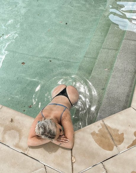 black hair onlyfans nice pics