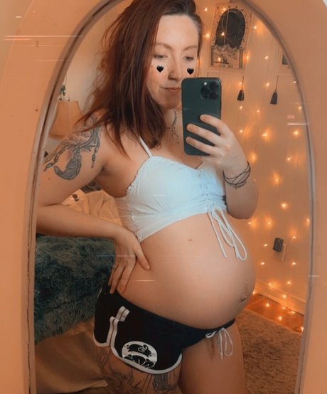 teen glasses onlyfans beautiful images