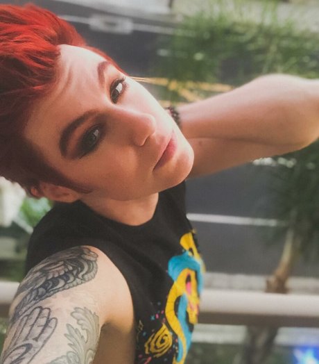 nerdy teen onlyfans art nude pic