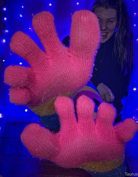 sexy ladyboy onlyfans beautiful naked pictures