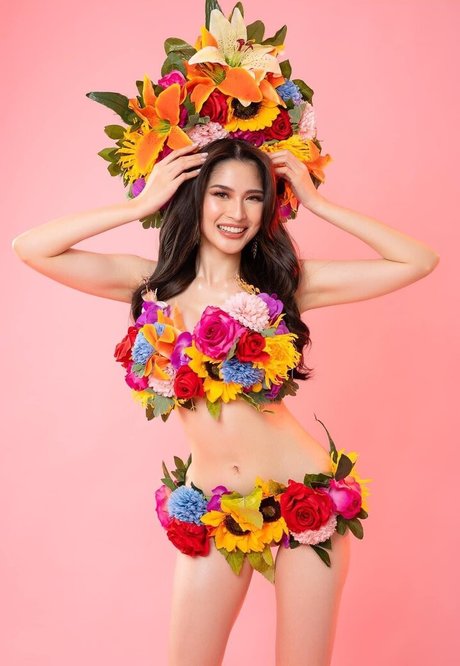 bang onlyfans art nude images