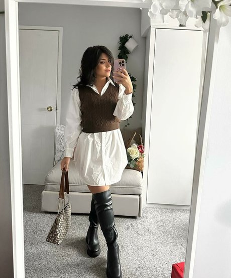 nerdy teen onlyfans art naked gallery