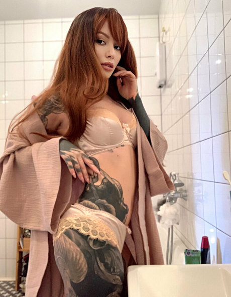 teena xx xxx actress photo