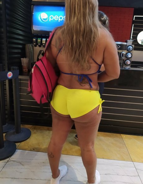 Grasiely Guanandy sex model gallery