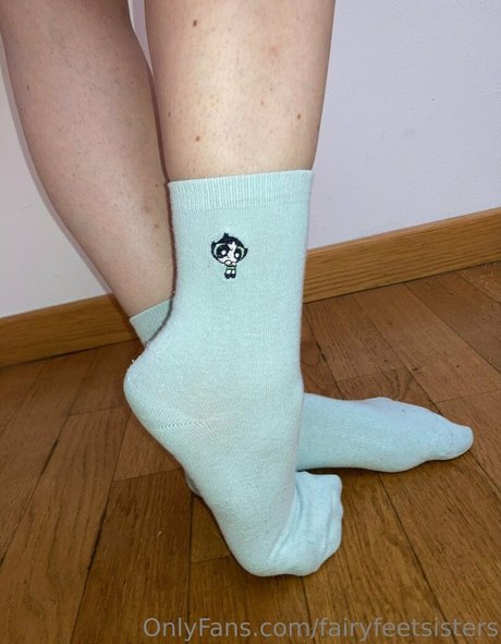 fairyfeetsisters star naked photo