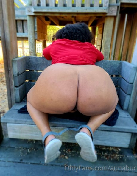 annabuc star hot img