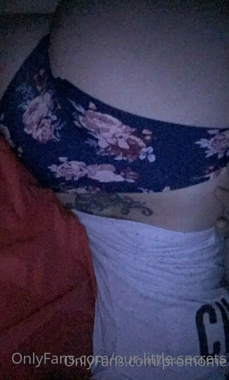 mirror onlyfans art naked galleries