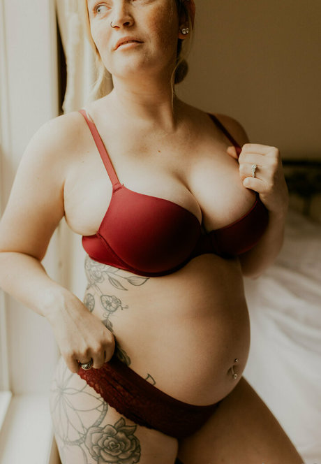 caseylane96 model naked image