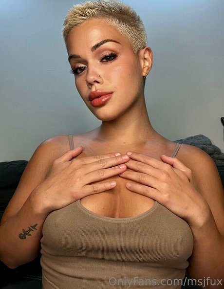 thericandemon model hd gallery