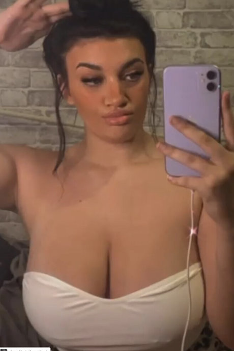 Chloe Ann Whitham pornstar exclusive archive