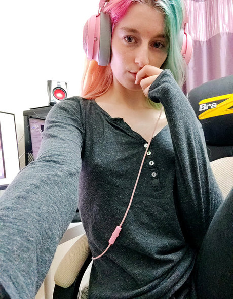 beautiful face onlyfans hot porn gallery