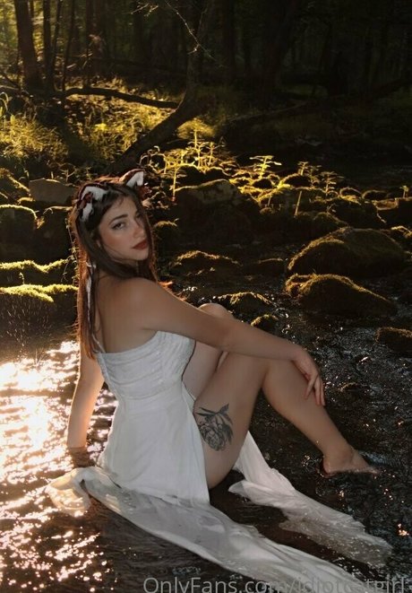 idiotcatgirl high quality model photos