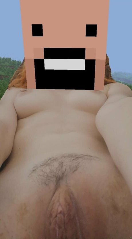 comfykitty nudes model photos