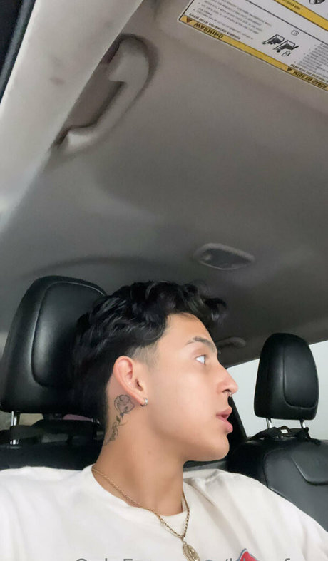 blessfour xxx model pictures