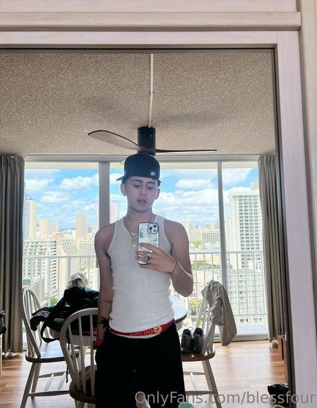 blessfour nude pornstar pics