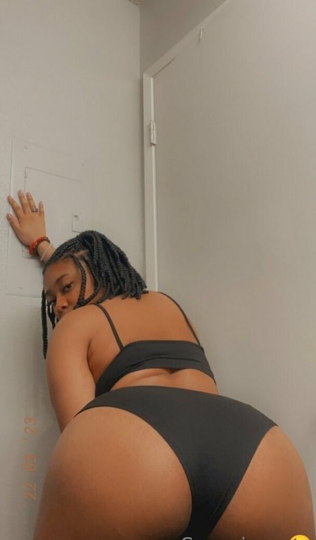 ebony wet pussy onlyfans pretty images