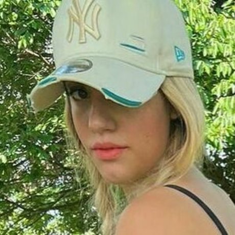 Julia Beatriz_ pornstar hot archive