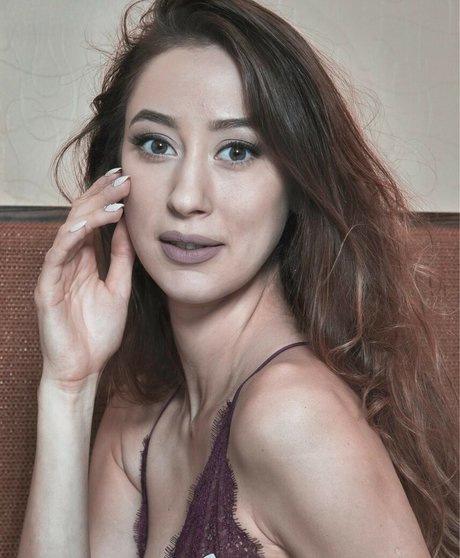 Angelica Chebotar pornstar perfect img