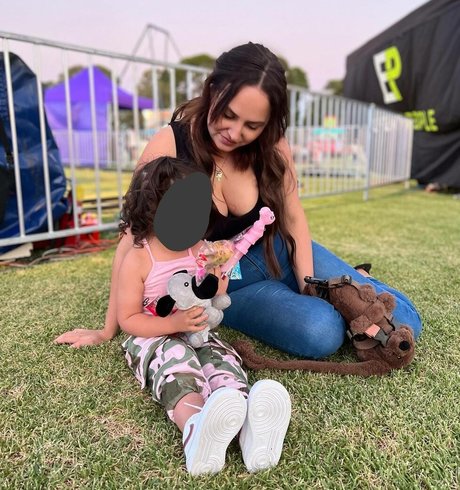 Rachel Elizabeth Best Profile Photo