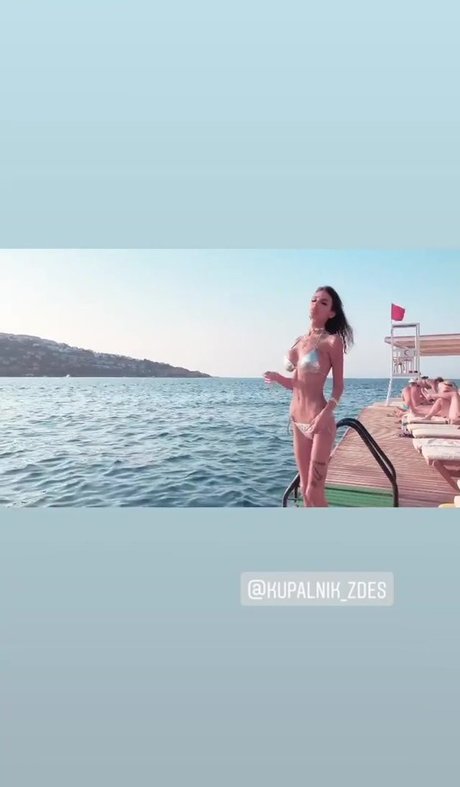 Caroline Queen nudes pornstar images