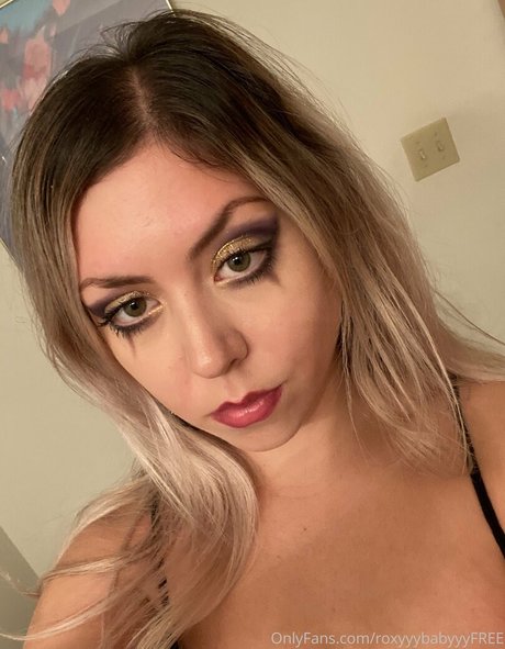 black hair onlyfans hot picture