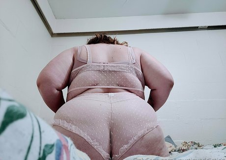 yourtinyaddiction pornstar xxx gallery