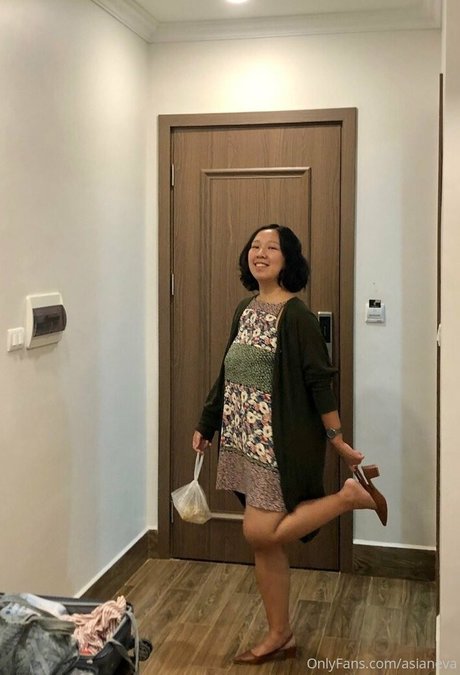 asianeva pornstar sexy images