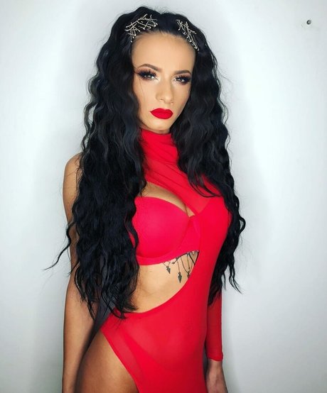 AndreeaNicoletaDinu hd model galleries