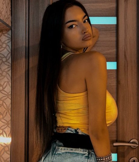 petite onlyfans hot galleries