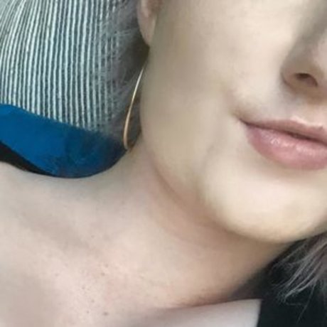 teen lingerie onlyfans naked picture