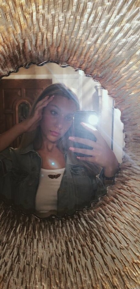 Livipip pornstar art img