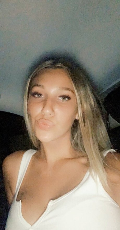 Livipip pornstar sexy galleries