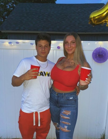 Livipip model exclusive pictures